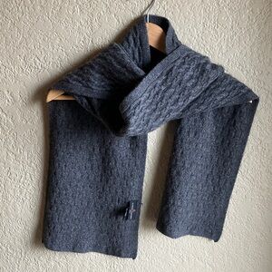 Alashan Cashmere 💯% luxurious cashmere scarf